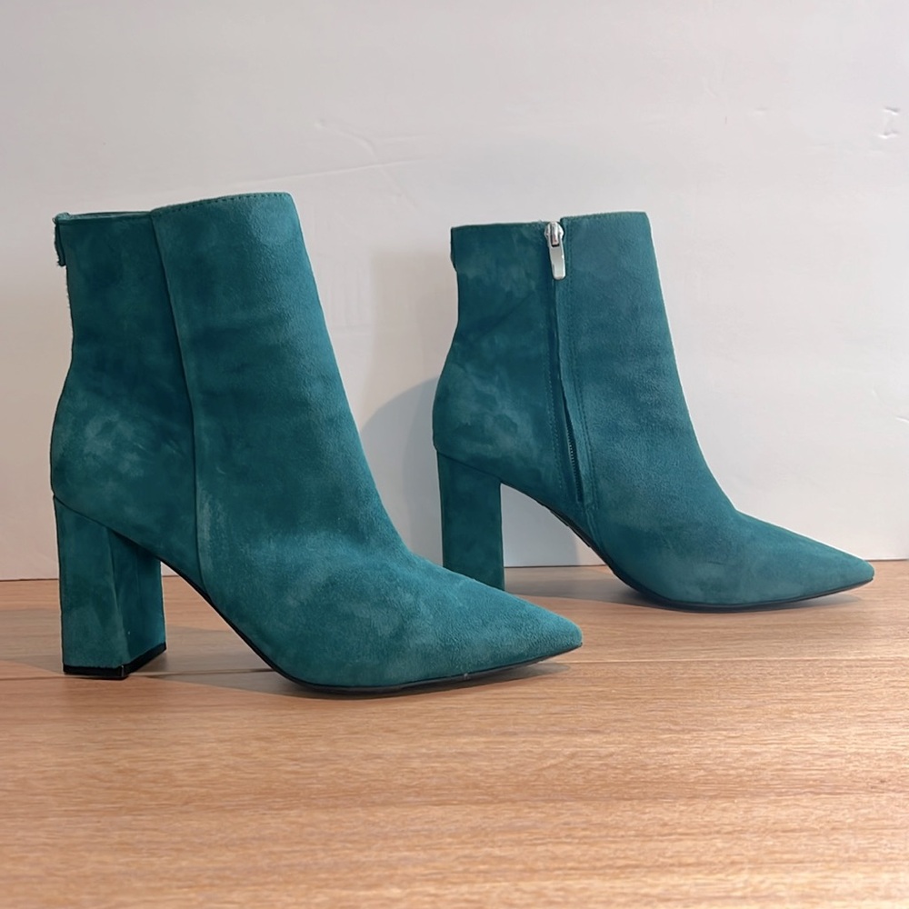 NINE WEST Elegant Pointed Toe Teal Suede Ankle Boots